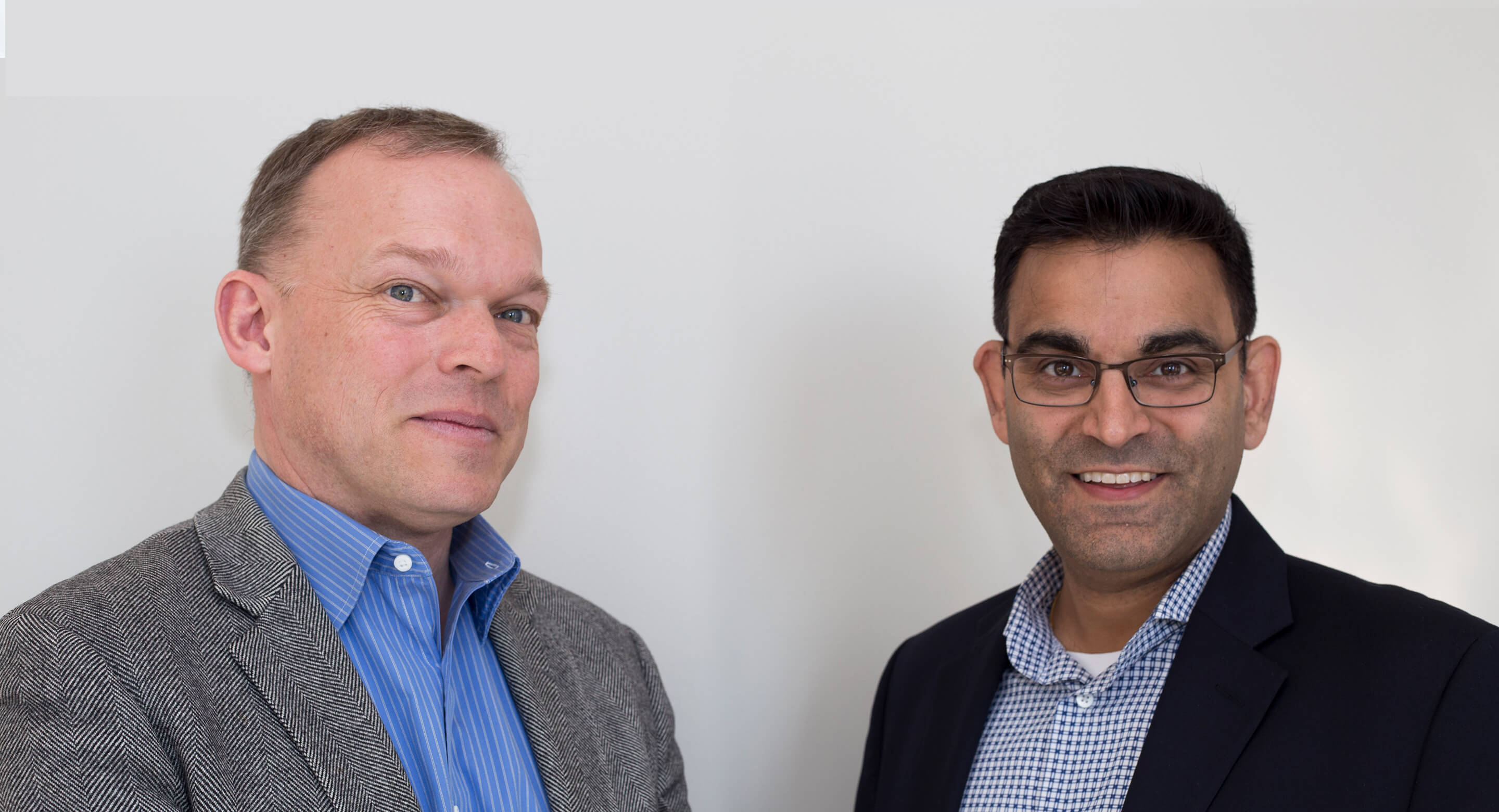 Dr. Sean Hill, Director of the Krembil Centre for Neuroinformatics, and Dr. Neil Vasdev, Director of the Azrieli Centre for Neuro-Radiochemistry
