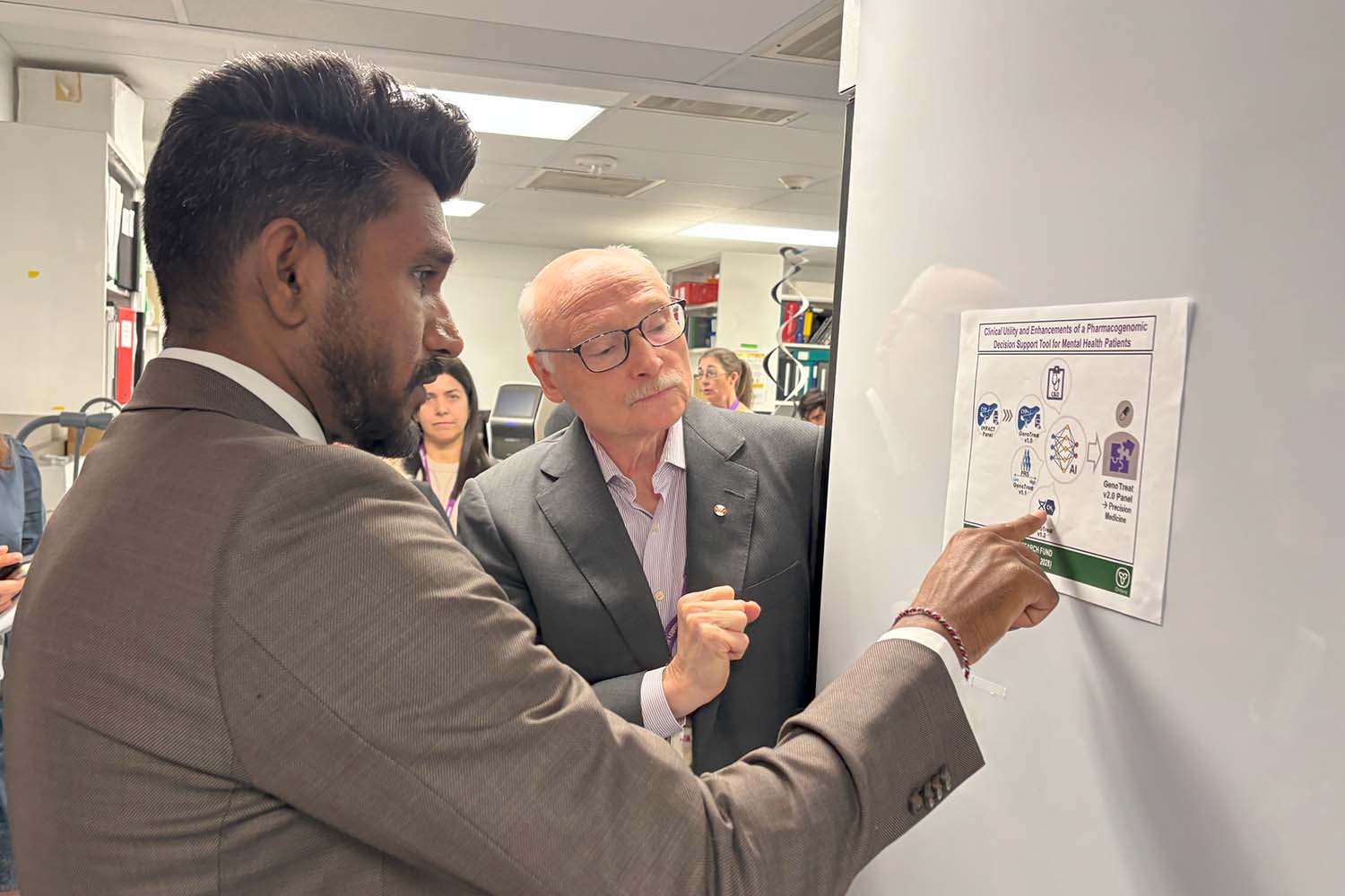 Assistant Minister of Mental Health Vijay Thanigasalam visited CAMH to tour our research