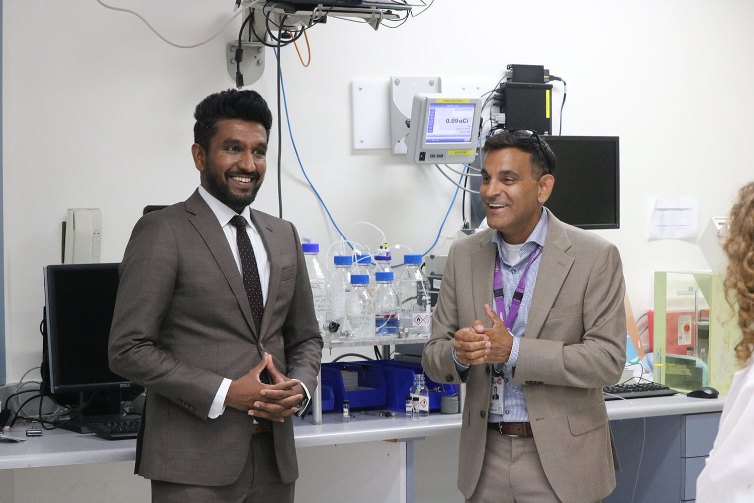 Assistant Minister of Mental Health Vijay Thanigasalam visited CAMH to tour our research